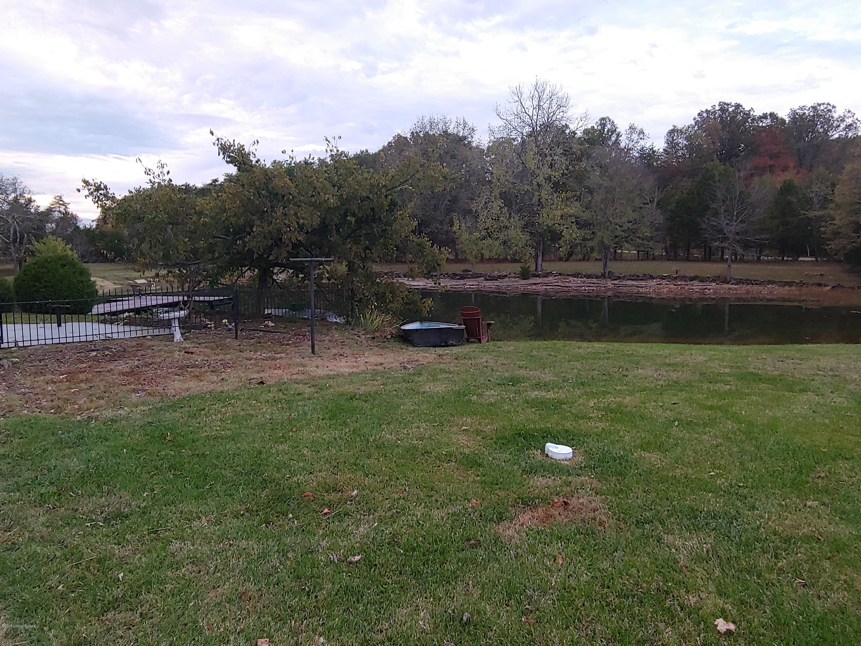 5328 Cedar Grove Road Shepherdsville, KY 40165 - Photo 13 of 28 1019191830_HDR