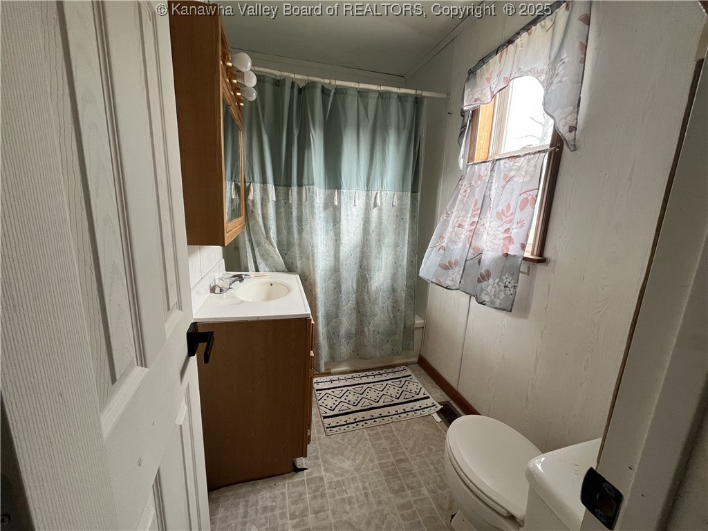 720 Greer Road Point Pleasant, WV 25550 - Photo 12 of 18 Gallery Image 12