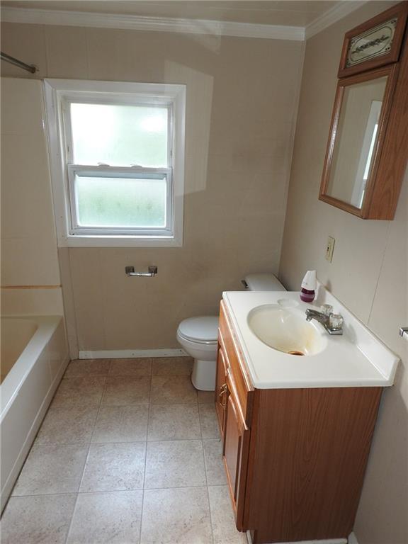 101 Crowe Road Renfrew, PA 16053 - Photo 7 of 13
