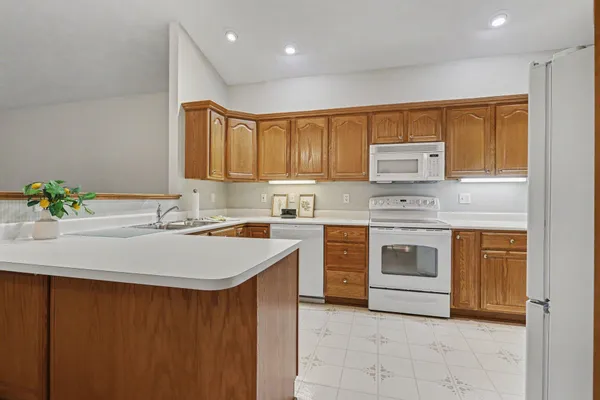$306,000 | 109 Brighton Park, Battle Creek, MI 49015