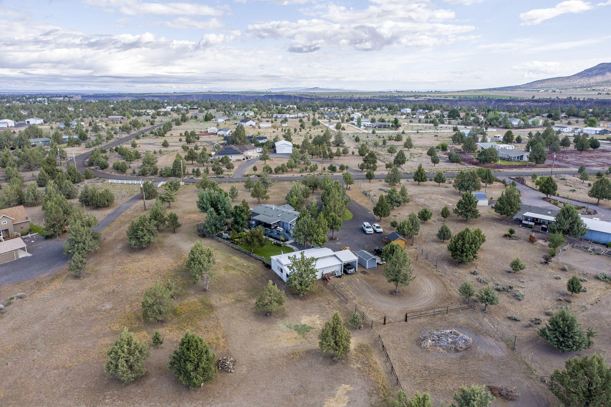 7197 Southwest Onyx Road Terrebonne, OR 97760 - Photo 37 of 44 4-web-or-mls-7197 SW Onyx Road-4