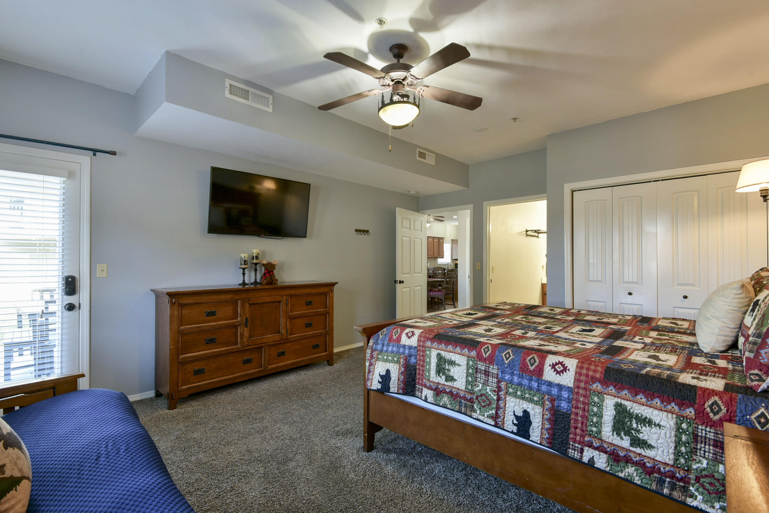 9 Bermuda Drive, Unit 2 Reeds Spring, MO 65737 - Photo 9 of 24 DSC_5880