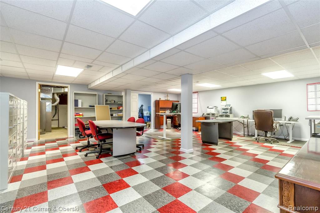 28735 Salem Road Farmington, MI 48334 - Photo 30 of 42
