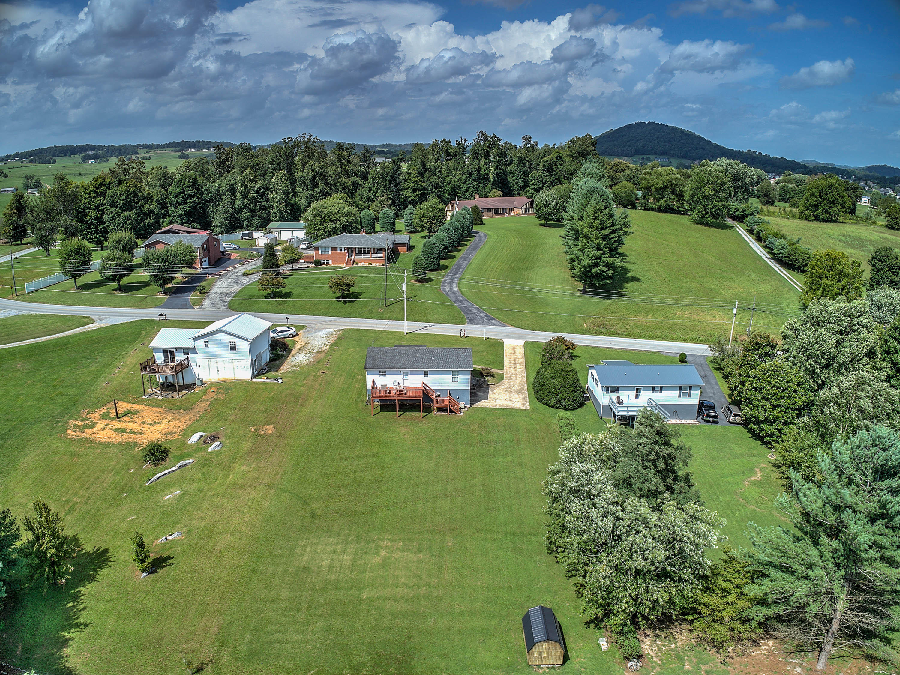 255 Stone Dam Road Chuckey, TN 37641 - Photo 8 of 36 255 Stone Dam Rd-4