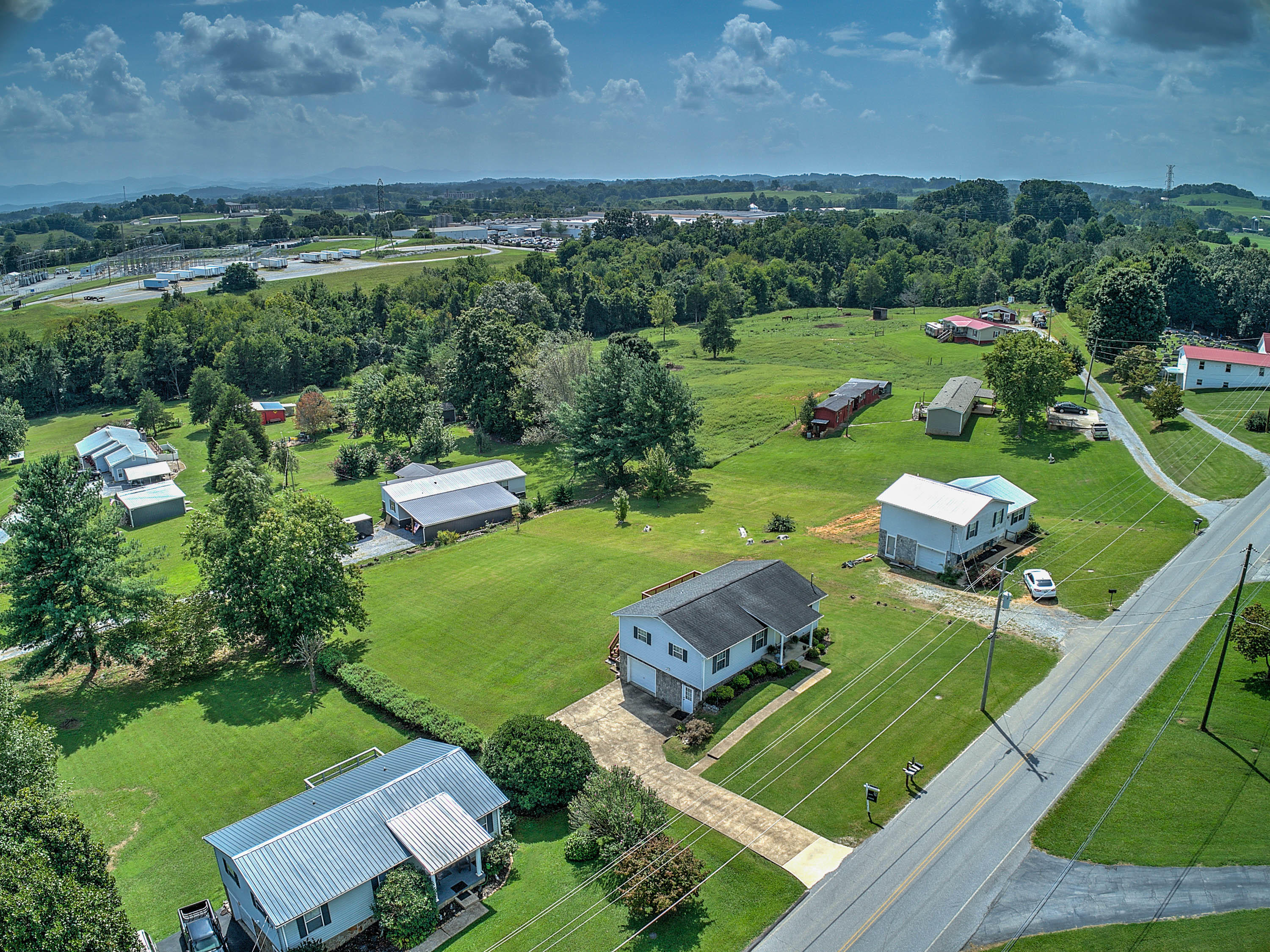255 Stone Dam Road Chuckey, TN 37641 - Photo 10 of 36 255 Stone Dam Rd-7