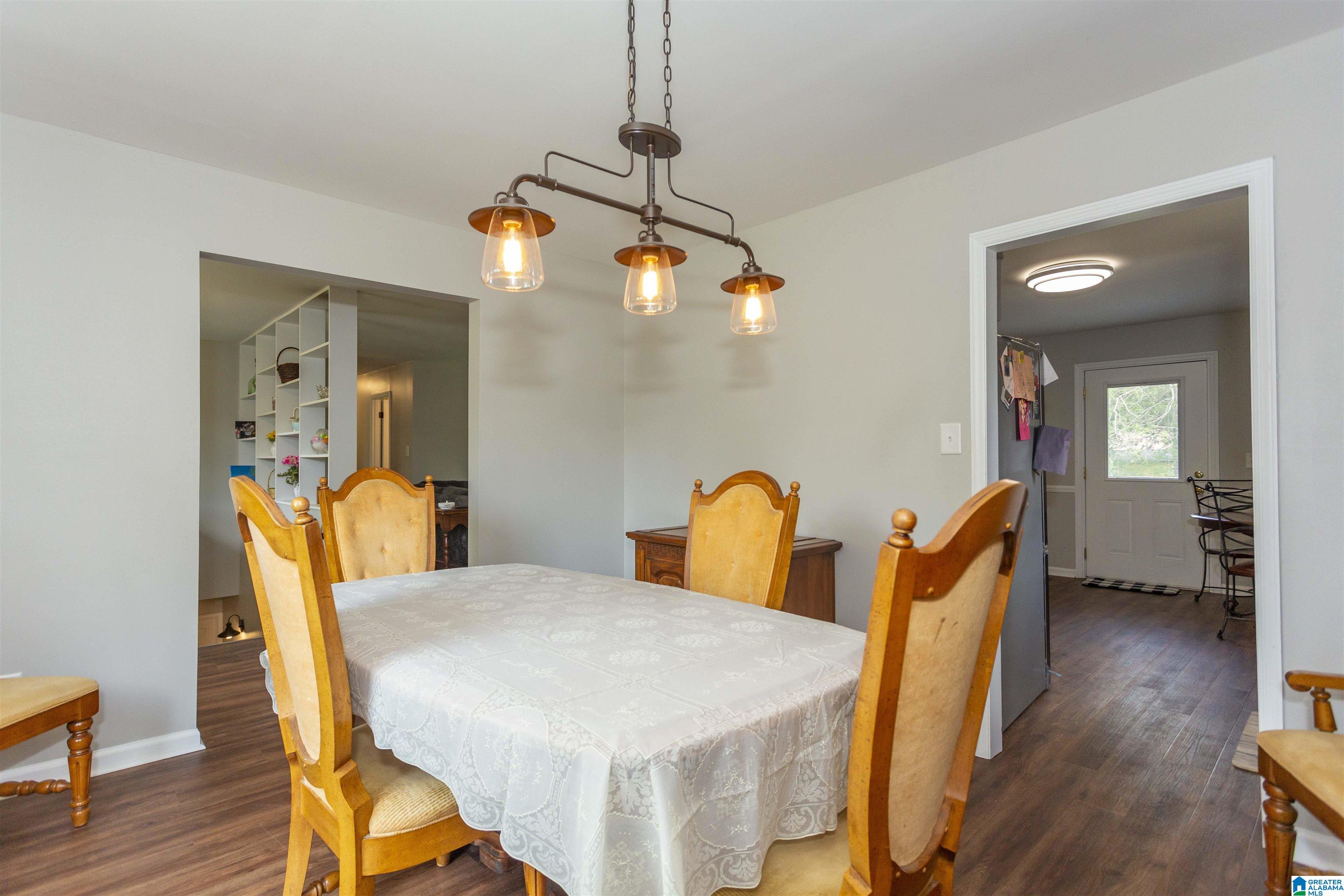 422 13th Place Pleasant Grove, AL 35127 - Photo 11 of 28