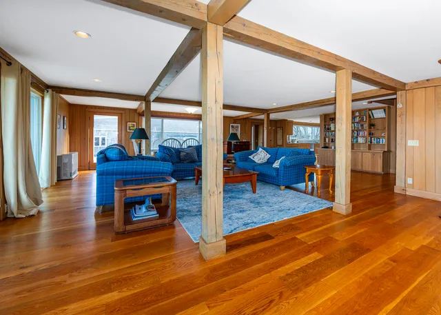 $4,995,000 | 109-113 Shore Road, Southwest Harbor, ME 04679