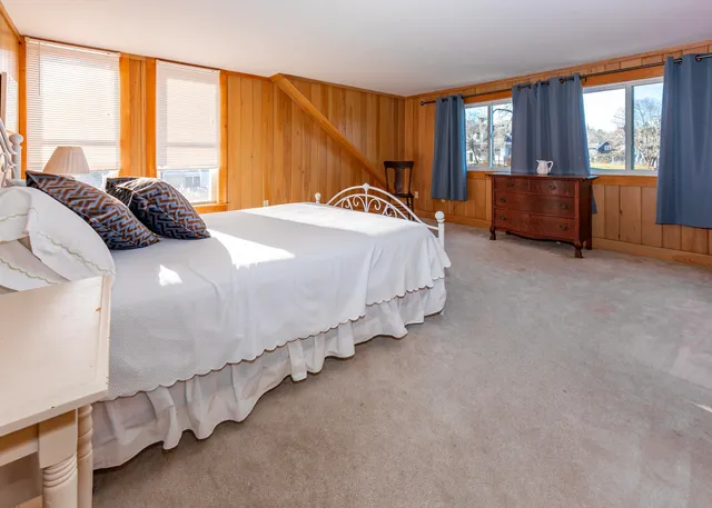 $4,995,000 | 109-113 Shore Road, Southwest Harbor, ME 04679