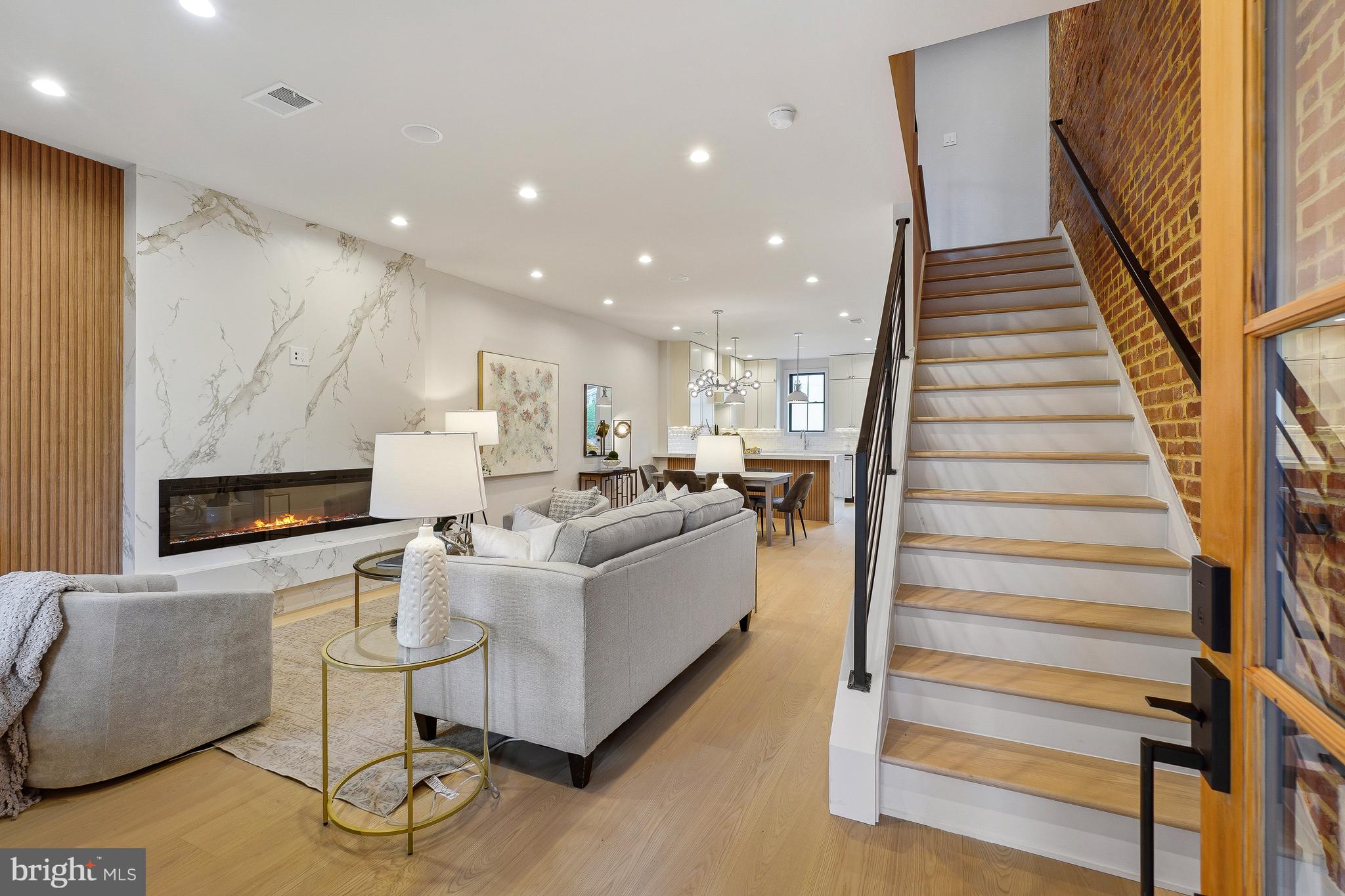 3823 Benton Street Northwest Washington, DC 20007 - Photo 5 of 44