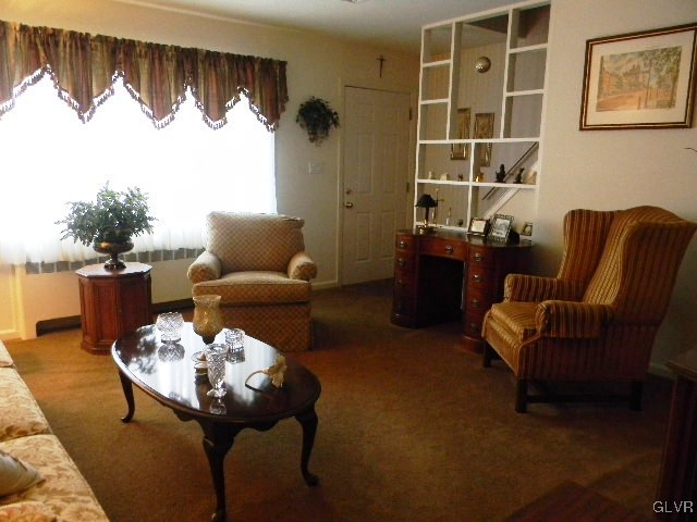 2919 Westminster Road Bethlehem, PA 18017 - Photo 3 of 12 Living Room