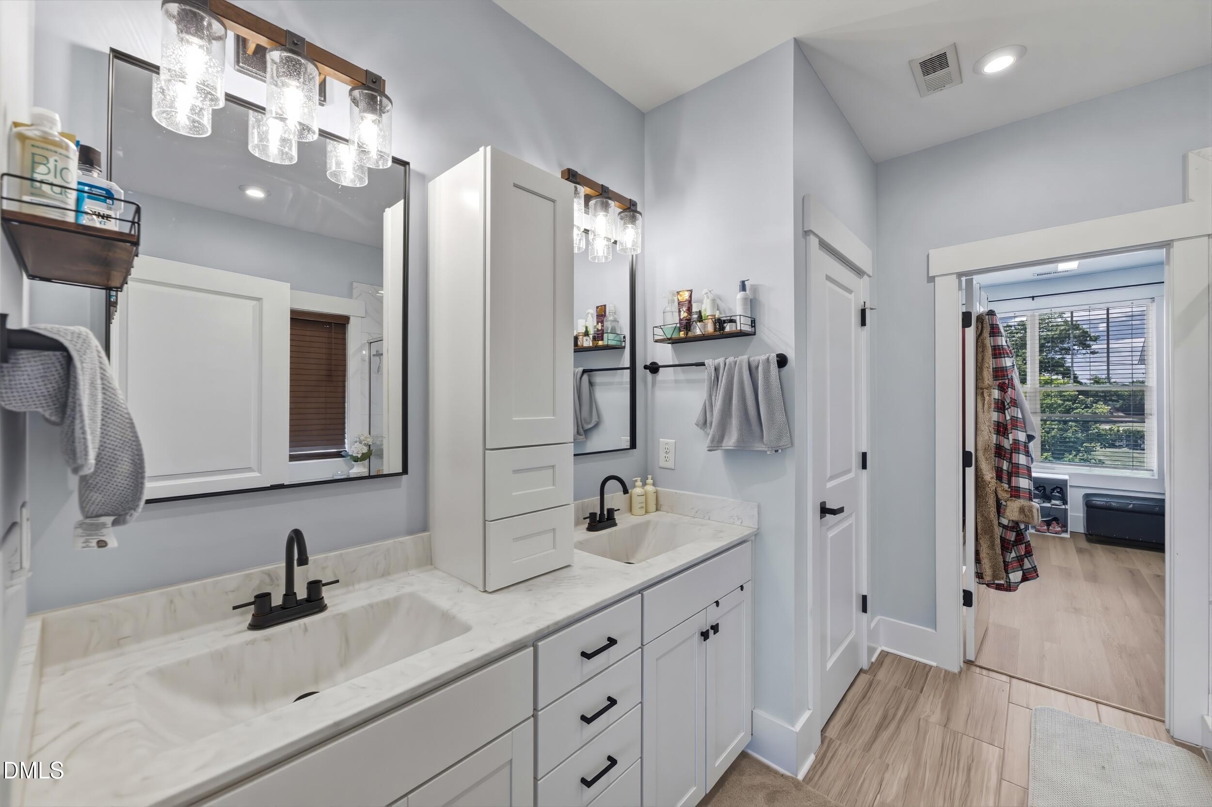492 Adkins Ridge Road Rolesville, NC 27571 - Photo 24 of 58 21 -492 adkins ridge rd, interior, prima