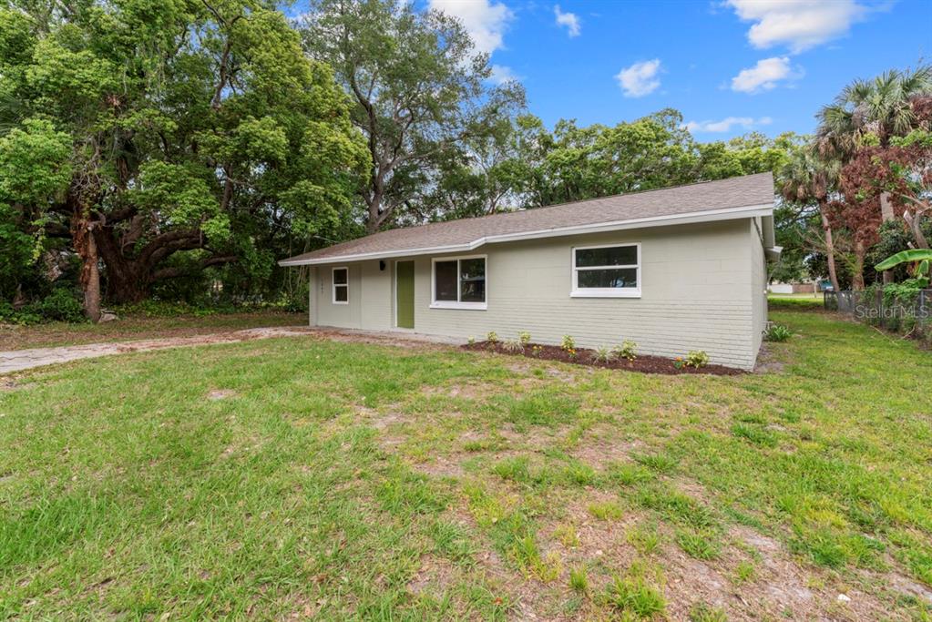 1087 Swan Street Melbourne, FL 32935 - Photo 32 of 36
