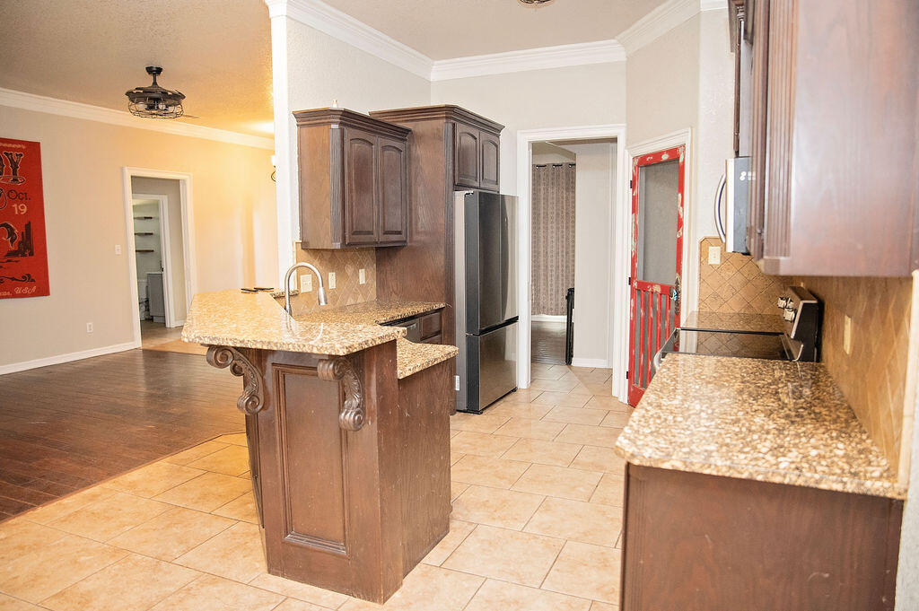 2911 Quail Ridge Road Denver City, TX 79323 - Photo 9 of 34 CFP_6112copy