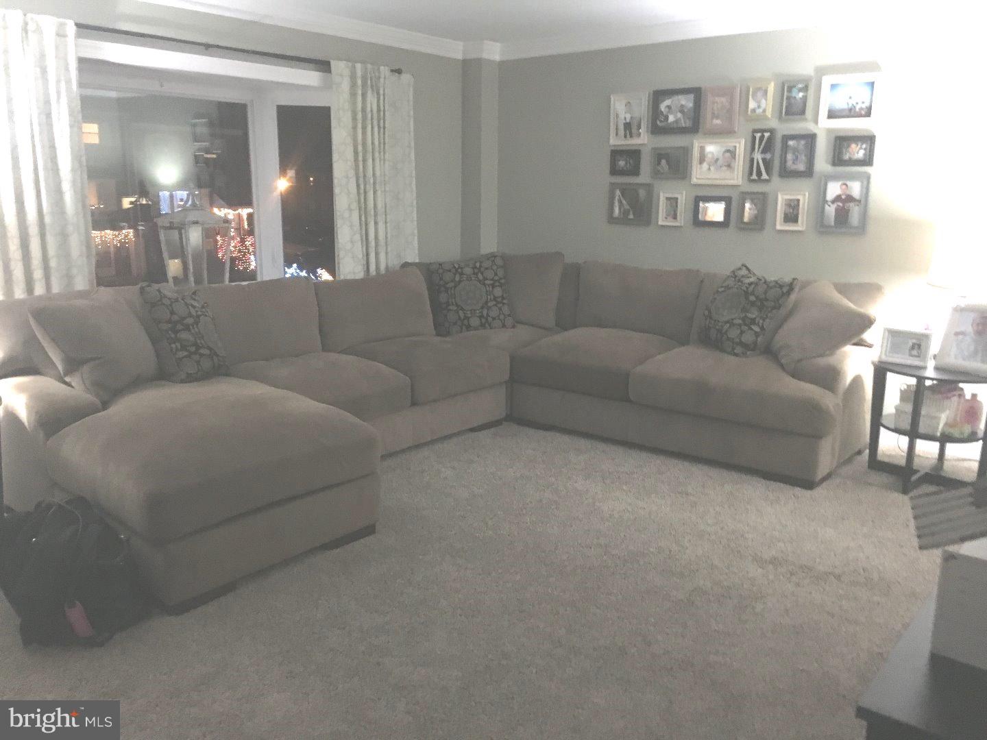 3592 Brookview Road Philadelphia, PA 19154 - Photo 3 of 23 Gallery Image 3