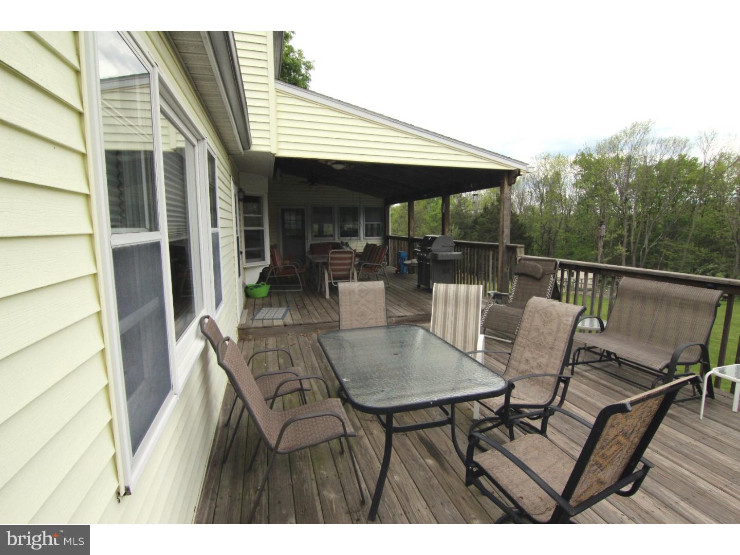 2042 Spring Valley Road Lansdale, PA 19446 - Photo 11 of 21 Gallery Image 11