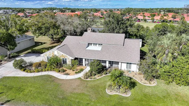 $500,000 | 24358 Southwest Kingsway Circle, Lake Suzy, FL 34269