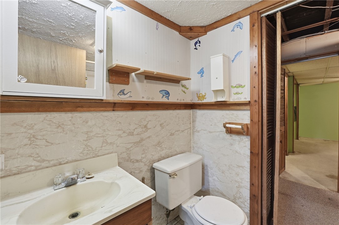 221 Curran Road Cumberland, RI 02864 - Photo 15 of 26
