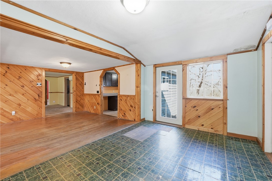 221 Curran Road Cumberland, RI 02864 - Photo 10 of 26