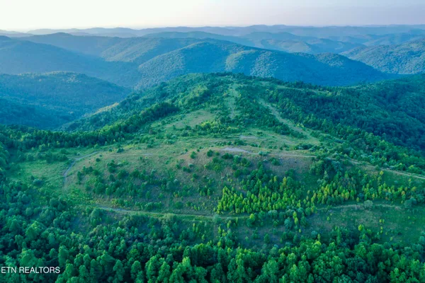$32,000,000 | 207 Lick Fork Lane, Pioneer, TN 37847