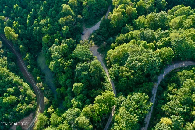 $32,000,000 | 207 Lick Fork Lane, Pioneer, TN 37847