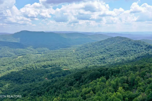 $32,000,000 | 207 Lick Fork Lane, Pioneer, TN 37847
