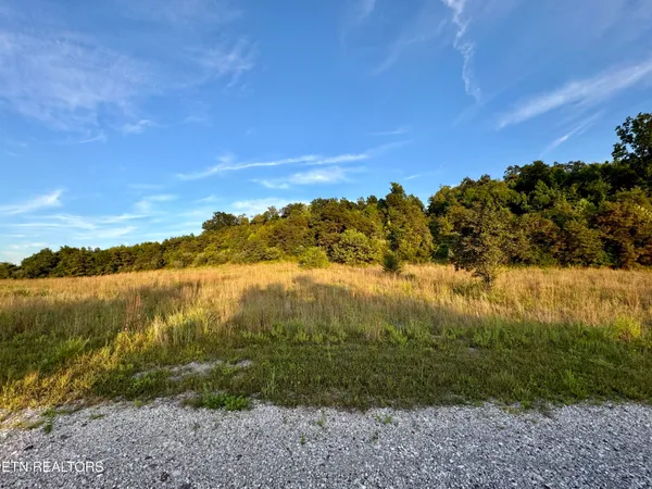 $32,000,000 | 207 Lick Fork Lane, Pioneer, TN 37847