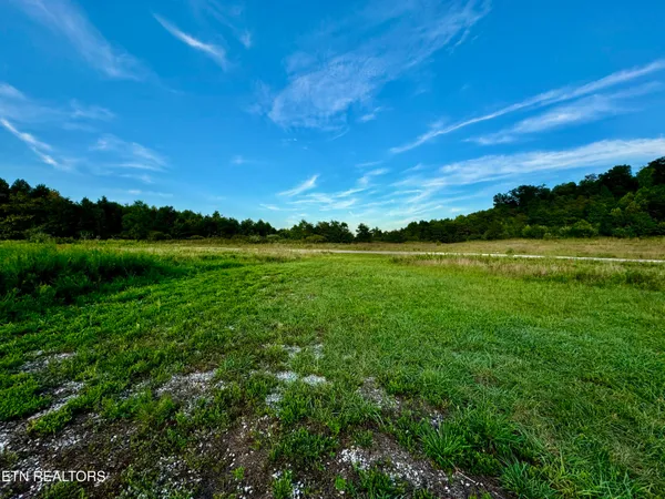 $32,000,000 | 207 Lick Fork Lane, Pioneer, TN 37847