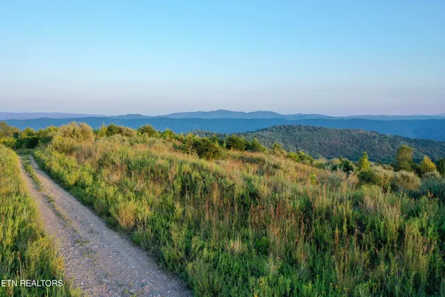 $32,000,000 | 207 Lick Fork Lane, Pioneer, TN 37847