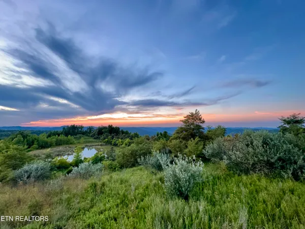 $32,000,000 | 207 Lick Fork Lane, Pioneer, TN 37847