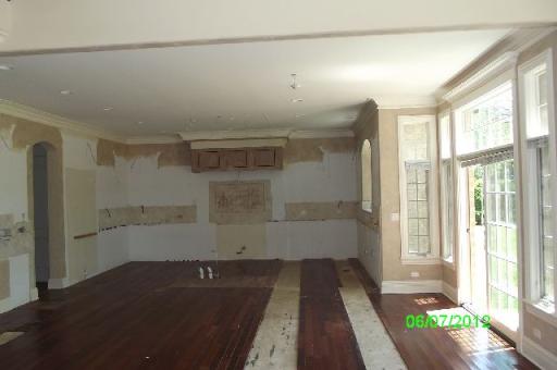 1628 Sunset Ridge Road Glenview, IL 60025 - Photo 2 of 14