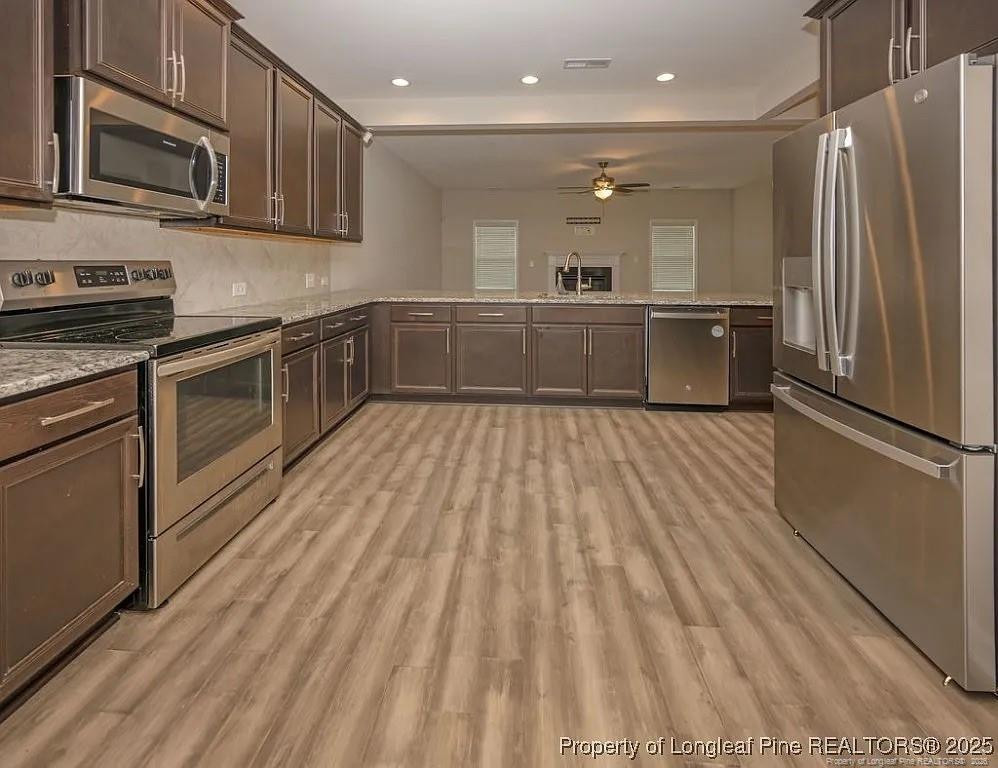 6821 Hunters Den Road Hope Mills, NC 28348 - Photo 3 of 7 Photo 3