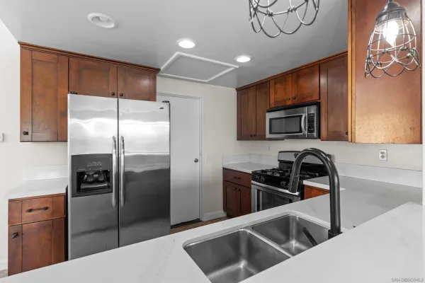 $599,900 | 741 Vista Grande Way, Unit 313, Oceanside, CA 92057