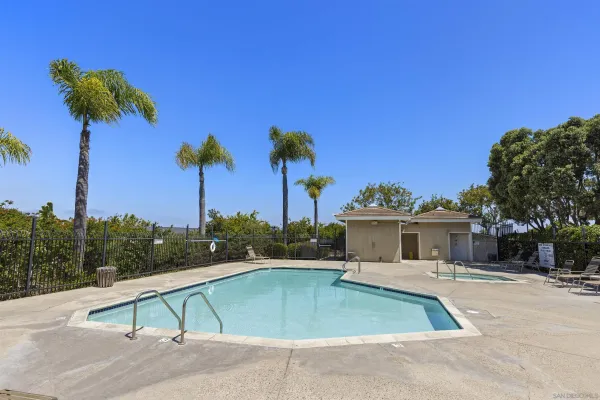 $599,900 | 741 Vista Grande Way, Unit 313, Oceanside, CA 92057