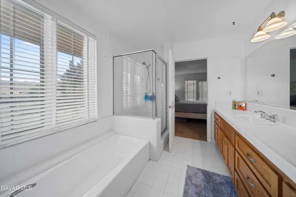 $774,900 | 40208 98th Street West, Leona Valley, CA 93551