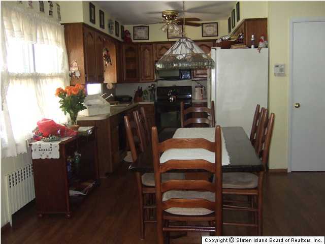 104 Dent Road Staten Island, NY 10308 - Photo 8 of 12 Additional Photo