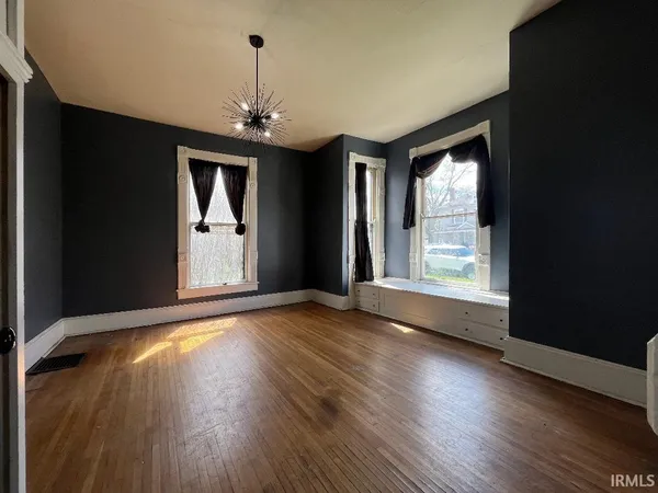 $192,500 | 301 South Clay Street, Frankfort, IN 46041