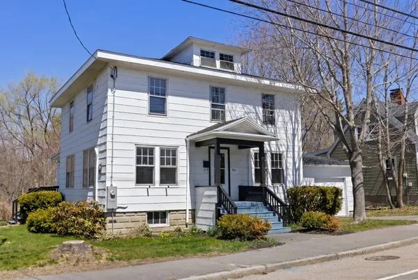 $450,000 | 396 Ocean Avenue, Portland, ME 04103