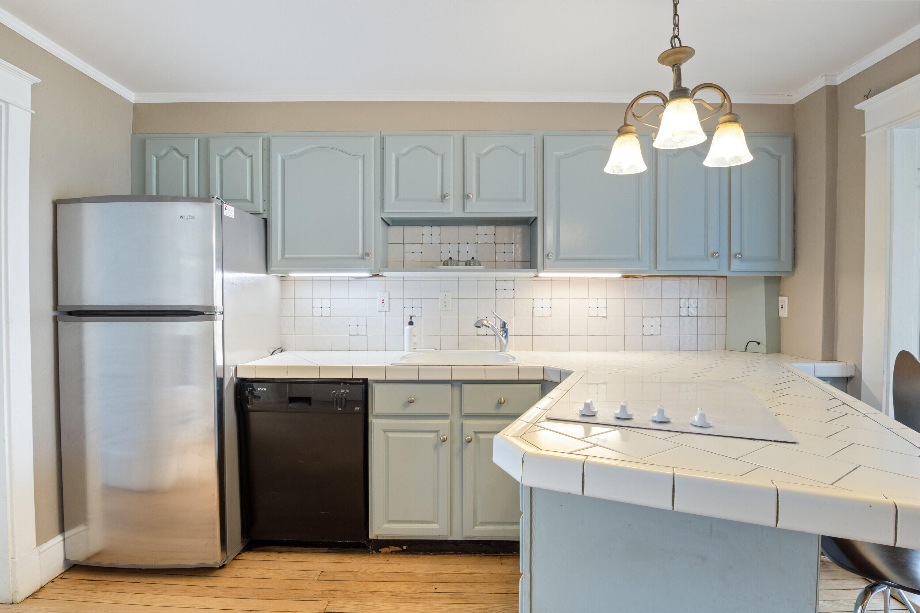 396 Ocean Avenue Portland, ME 04103 - Photo 8 of 30 12_396_Ocean_Ave_036