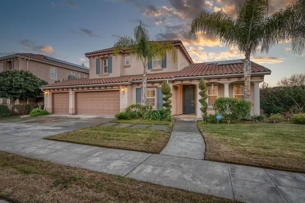 a view of an empty room with a garage