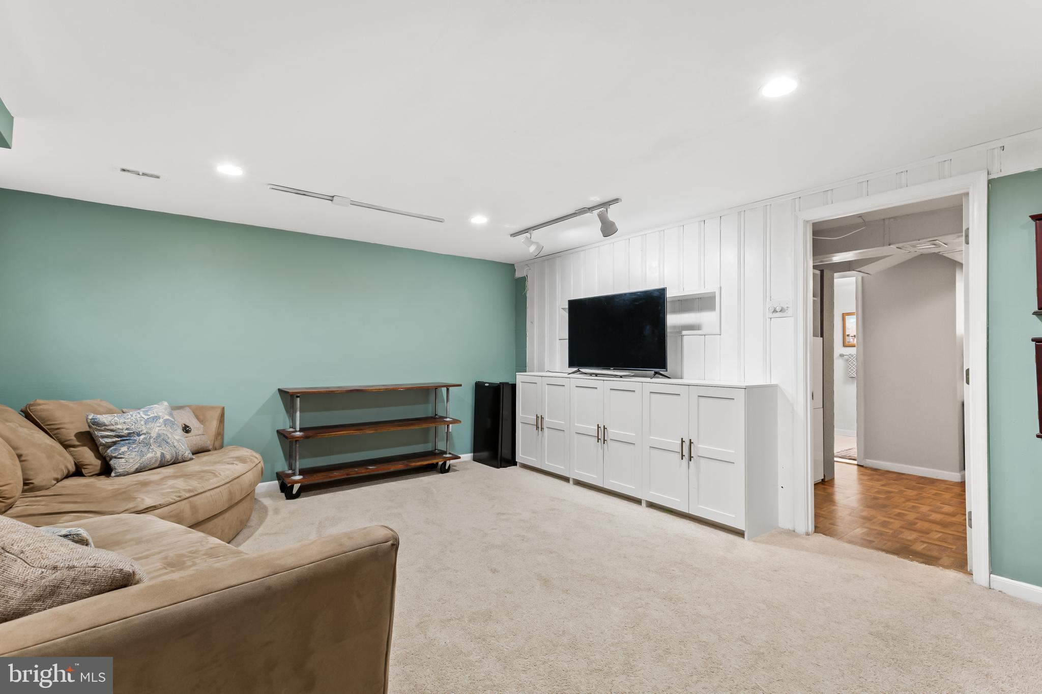 332 Overbrook Road Baltimore, MD 21212 - Photo 34 of 42 Built-in for TV.