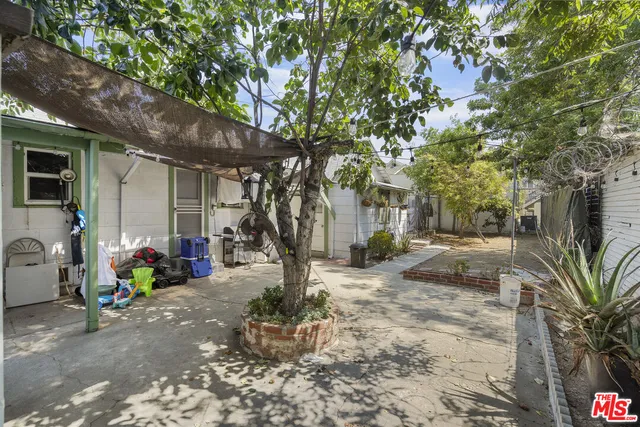 $1,130,000 | 219 South Avenue 60, Los Angeles, CA 90042