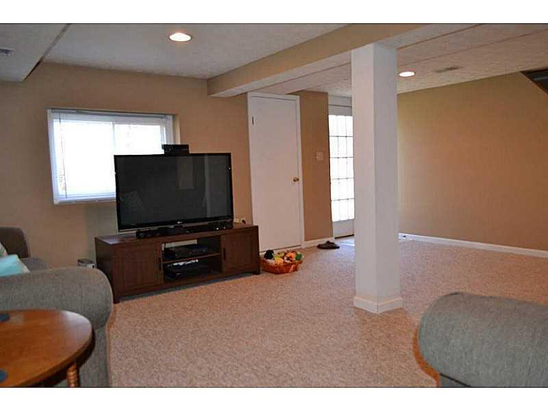 2002 Miracle Mile Springfield, OH 45503 - Photo 20 of 25