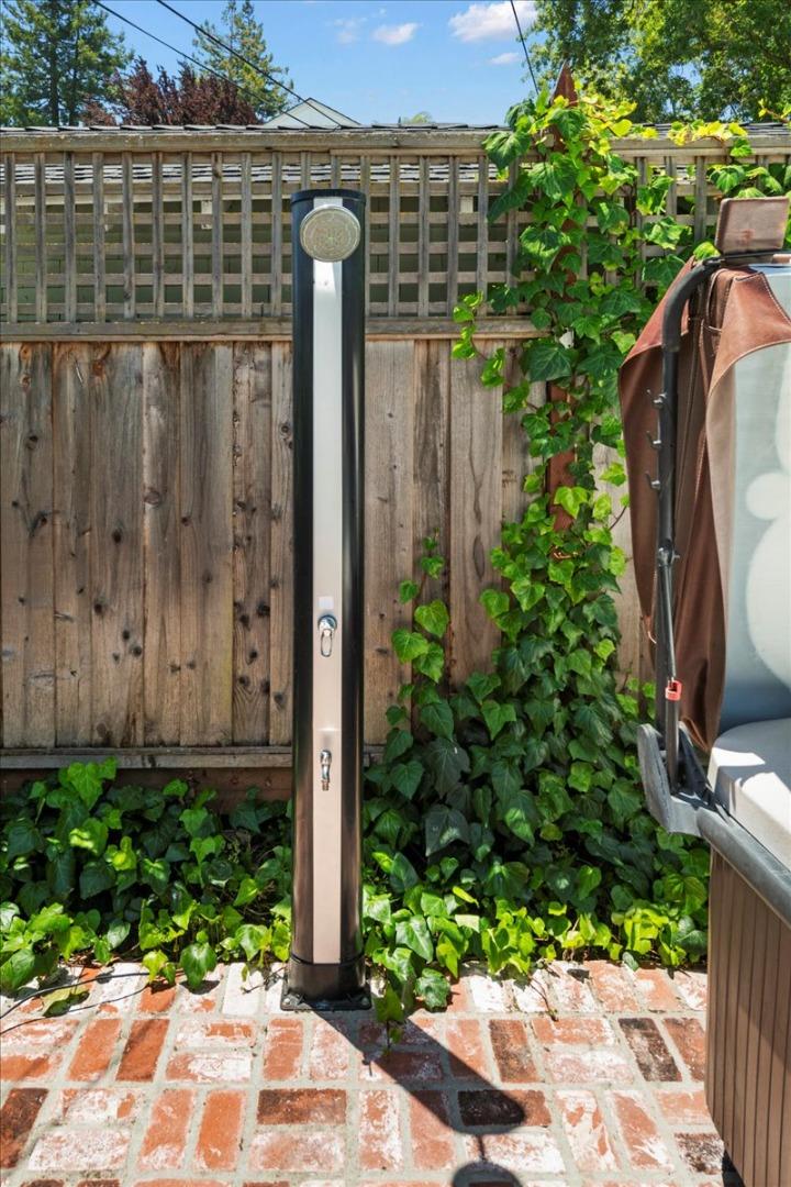 32 Maple Avenue Atherton, CA 94027 - Photo 46 of 52 a view of a backyard with plants