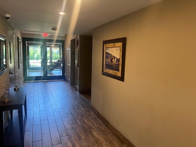 2230 South Goebbert Road, Unit 138 Arlington Heights, IL 60005 - Photo 8 of 11 Gallery Image 8