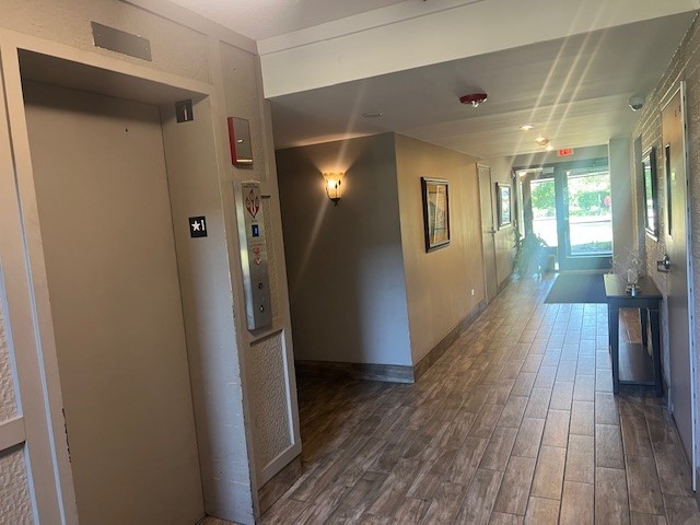 2230 South Goebbert Road, Unit 138 Arlington Heights, IL 60005 - Photo 10 of 11 Gallery Image 10