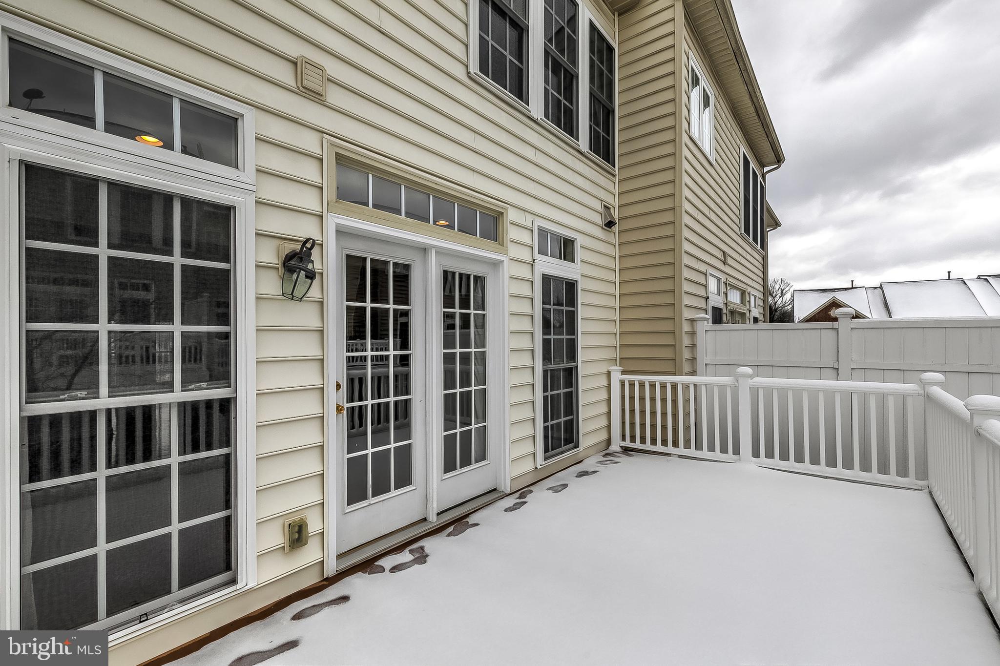 1514 Rutland Way Hanover, MD 21076 - Photo 36 of 39 Rear Deck