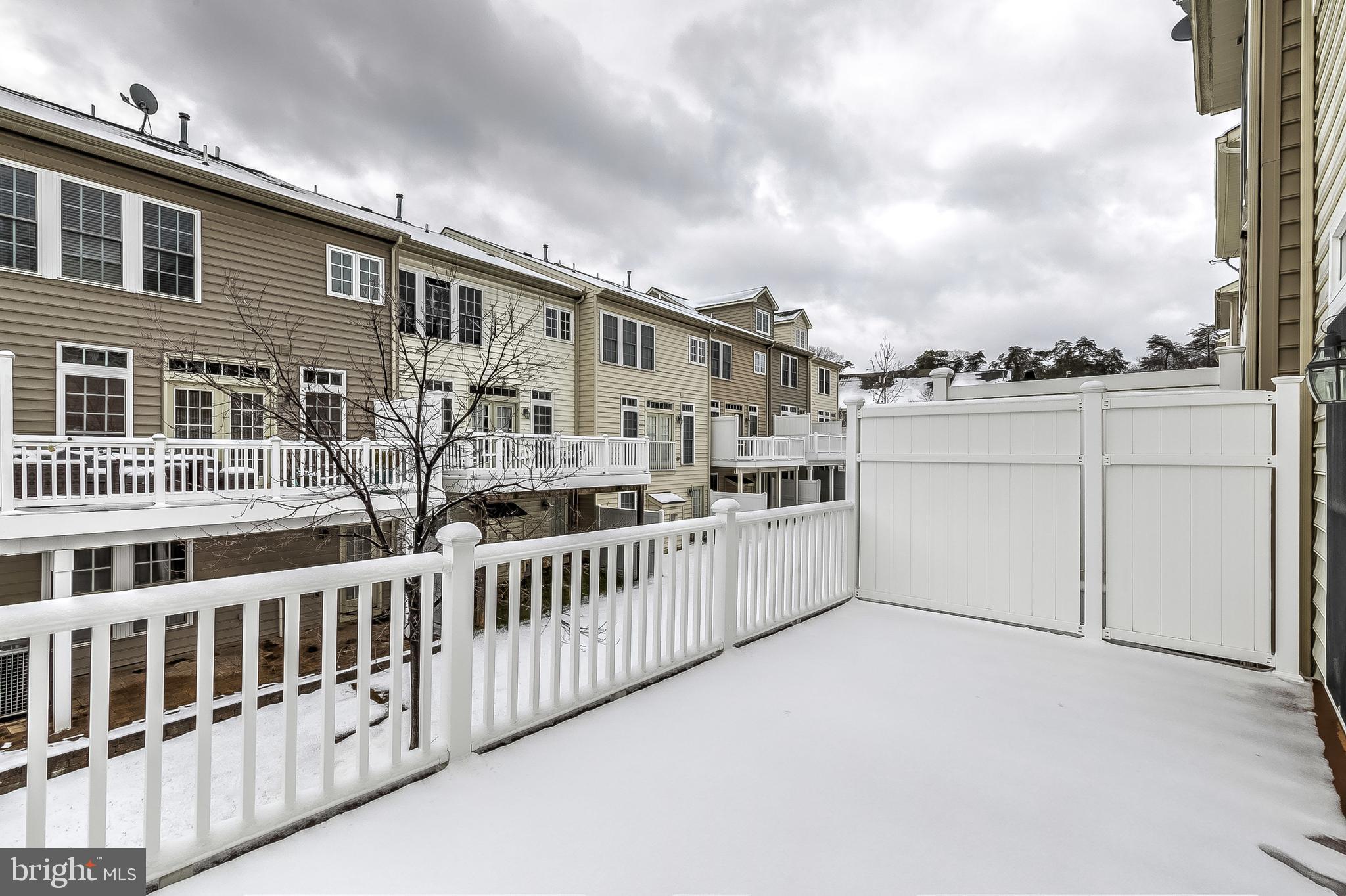 1514 Rutland Way Hanover, MD 21076 - Photo 38 of 39 Rear Deck