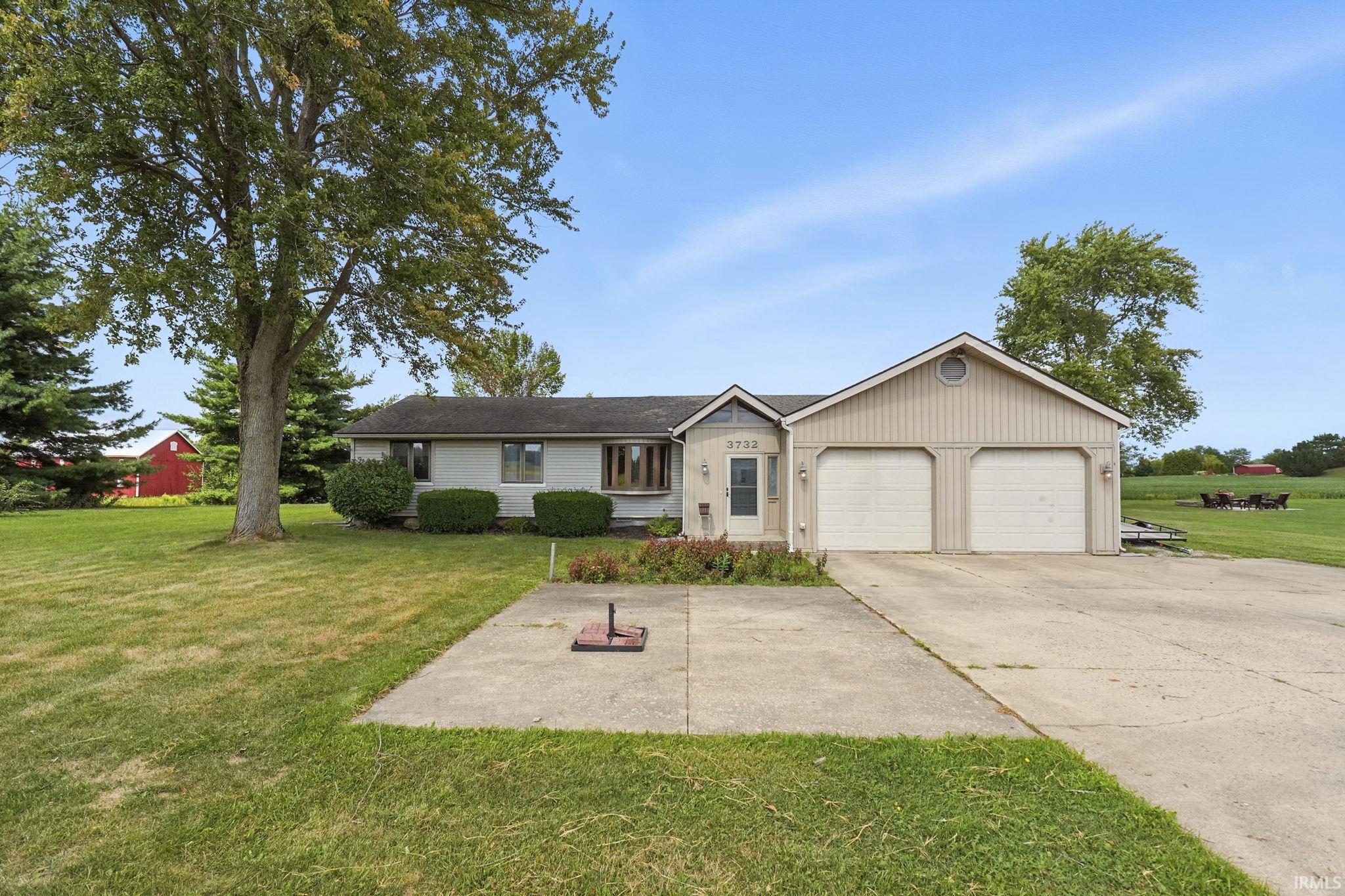 3732 West Till Road Fort Wayne, IN 46818 - Photo 1 of 27