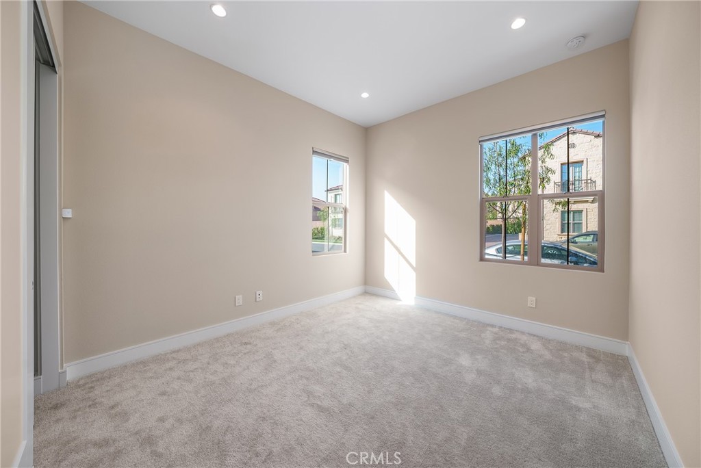 121 Tall Reed Irvine, CA 92618 - Photo 14 of 26