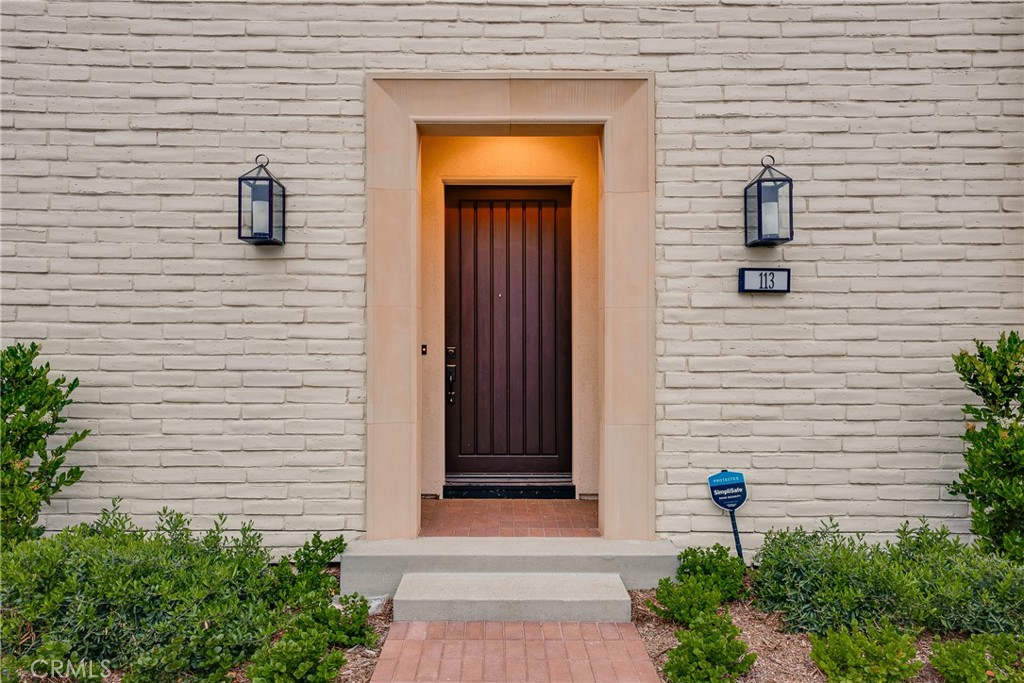 121 Tall Reed Irvine, CA 92618 - Photo 2 of 26